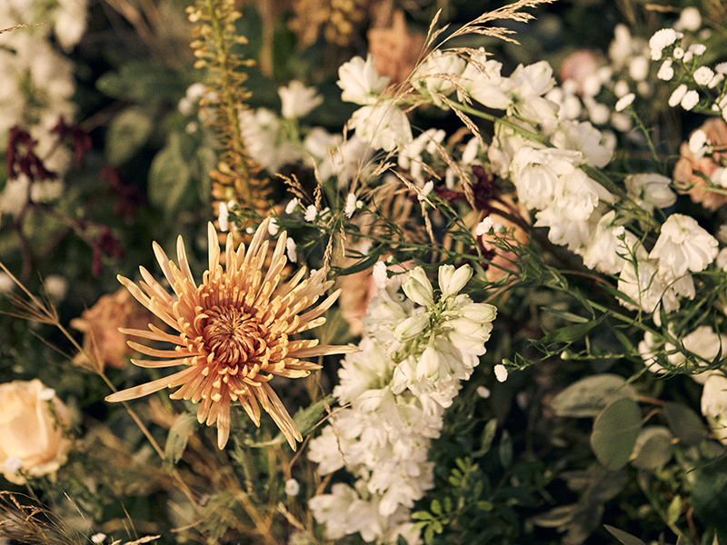 detalle instalación floral catedral boda